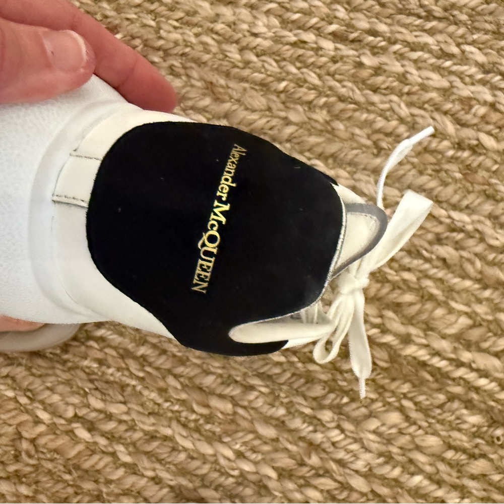 Alexander McQueen White and Black Sneakers AUTHENTIC - Picture 10 of 12
